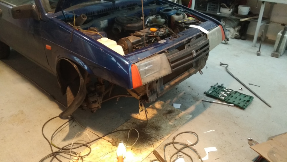 Замена ступичных подшипников и ремонт кузова — Lada 2108, 1,3 л, 1986 ...