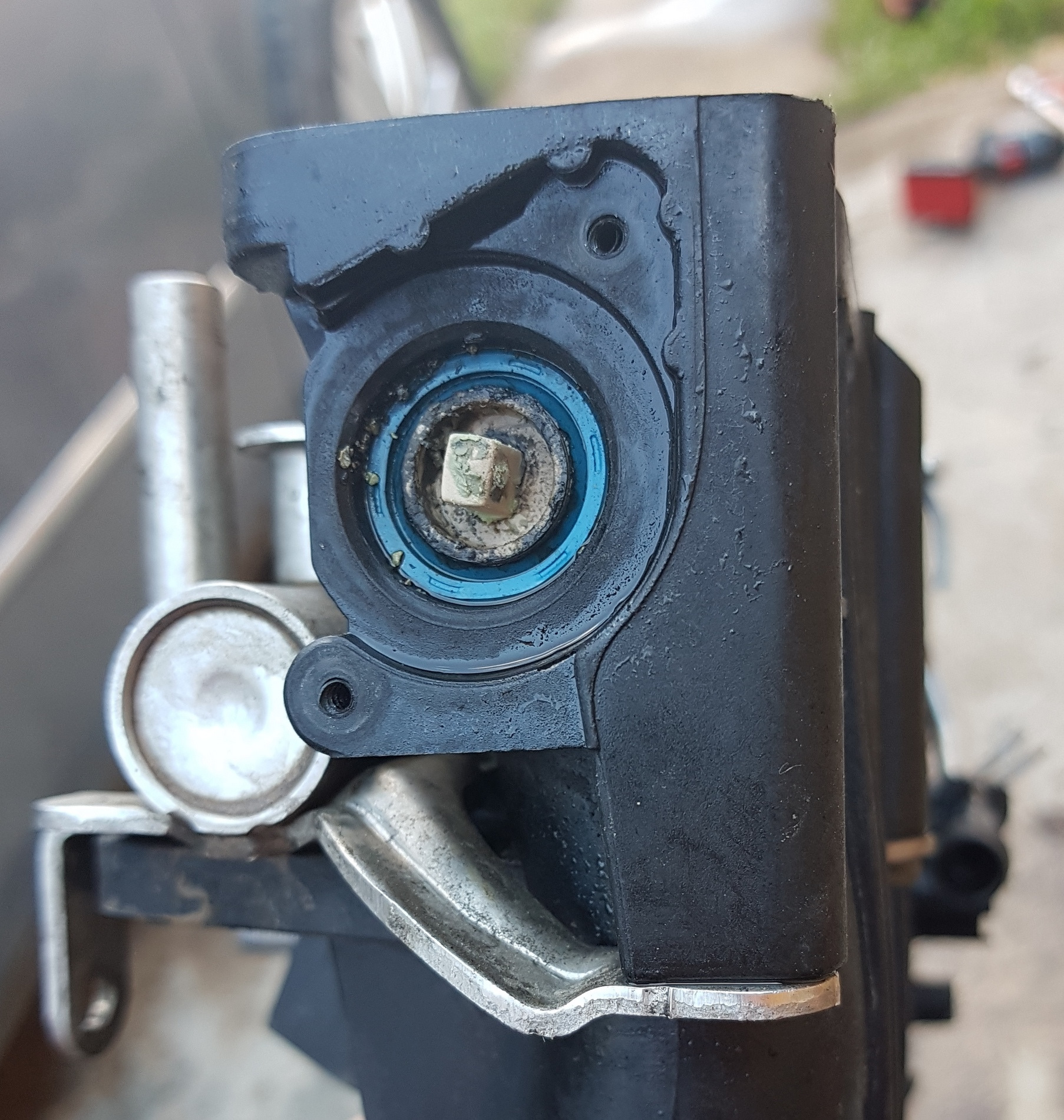 Впускной коллектор тигуан 2. Датчик потенциометр passat b6. Датчик положения заслонки впускного коллектора. 8 tsi. Датчик дроссельной заслонки пассат б6 1.