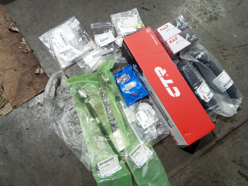 [53] Замена рулевой рейки ГУР, замена рычага, замена рулевых тяг ...