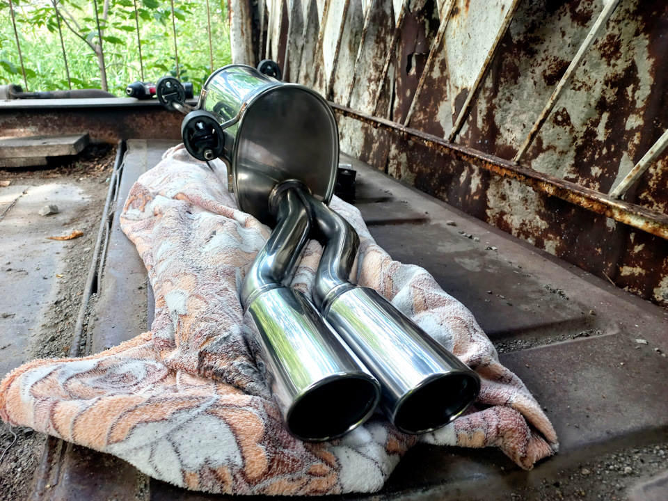 Глушитель Fujitsubo — Nissan Bluebird Sylphy (G11), 2 л, 2010 года ...