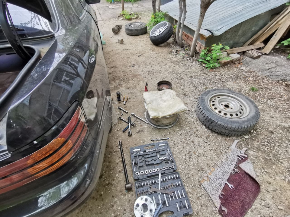 дворовый набор — Toyota Corolla Levin (AE110/111)