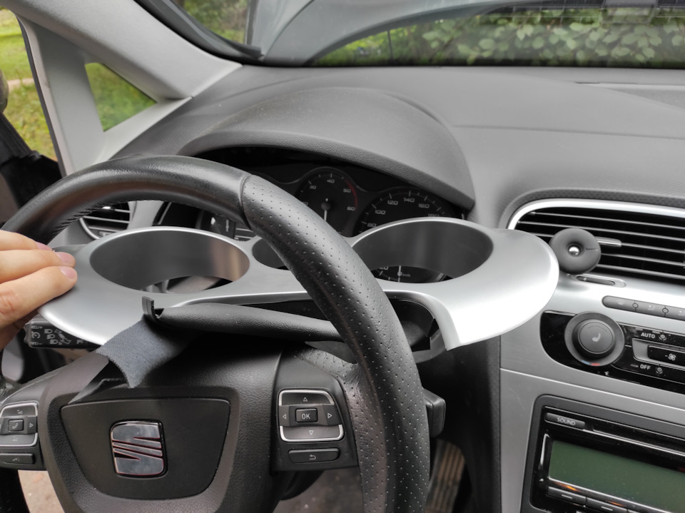 Датчик уровня омывайки — SEAT Altea XL, 1,6 л, 2010 года | электроника ...