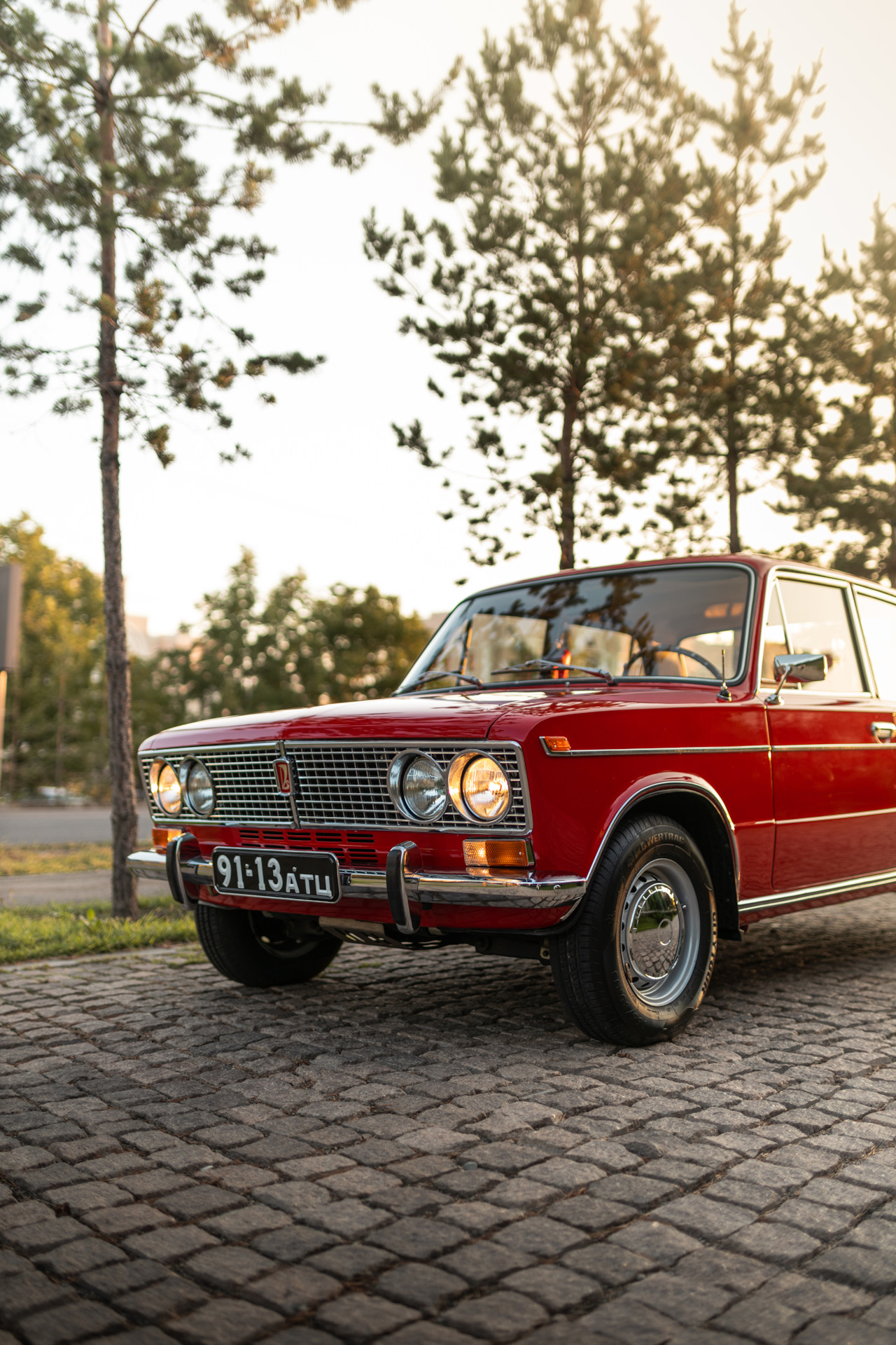 Фотосессия на восходе. Часть 2, вертикальная. — Lada 2103, 1,5 л, 1974 года  | фотография | DRIVE2