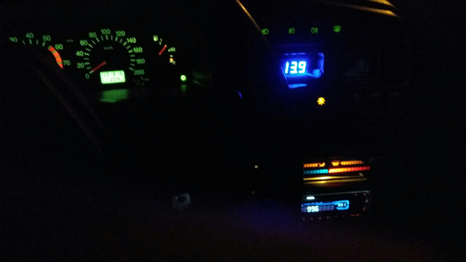 Замена лампочек подсветки печки. — Lada 2115, 1,5 л, 2003 года | просто ...