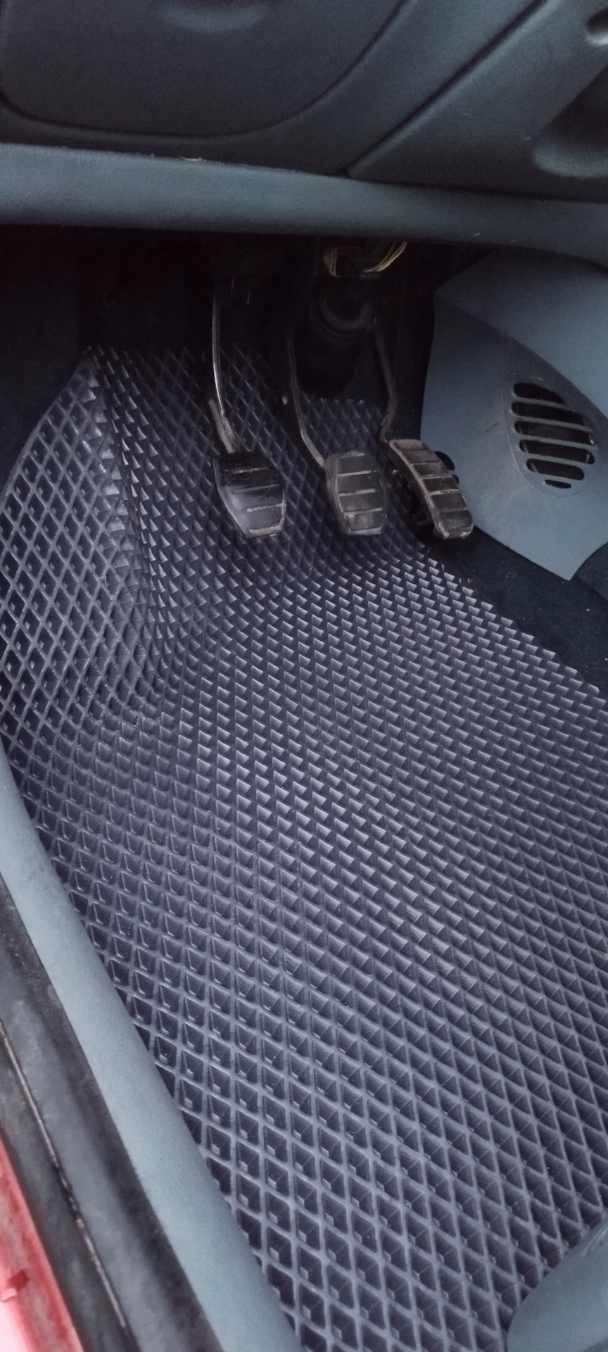 Коврики Ева из светофора — Renault Megane Scenic, 1,9 л, 1997 года ...