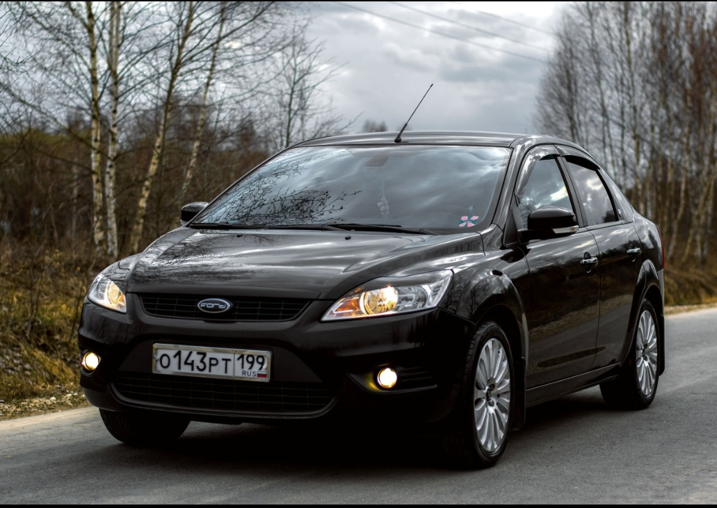 Фокус 2 седан. Ford Focus 2 2010 седан. Ford Focus 2 2010 седан черный. Форд фокус 1 2010 седан. Ford Focus седан 2 2010 года.