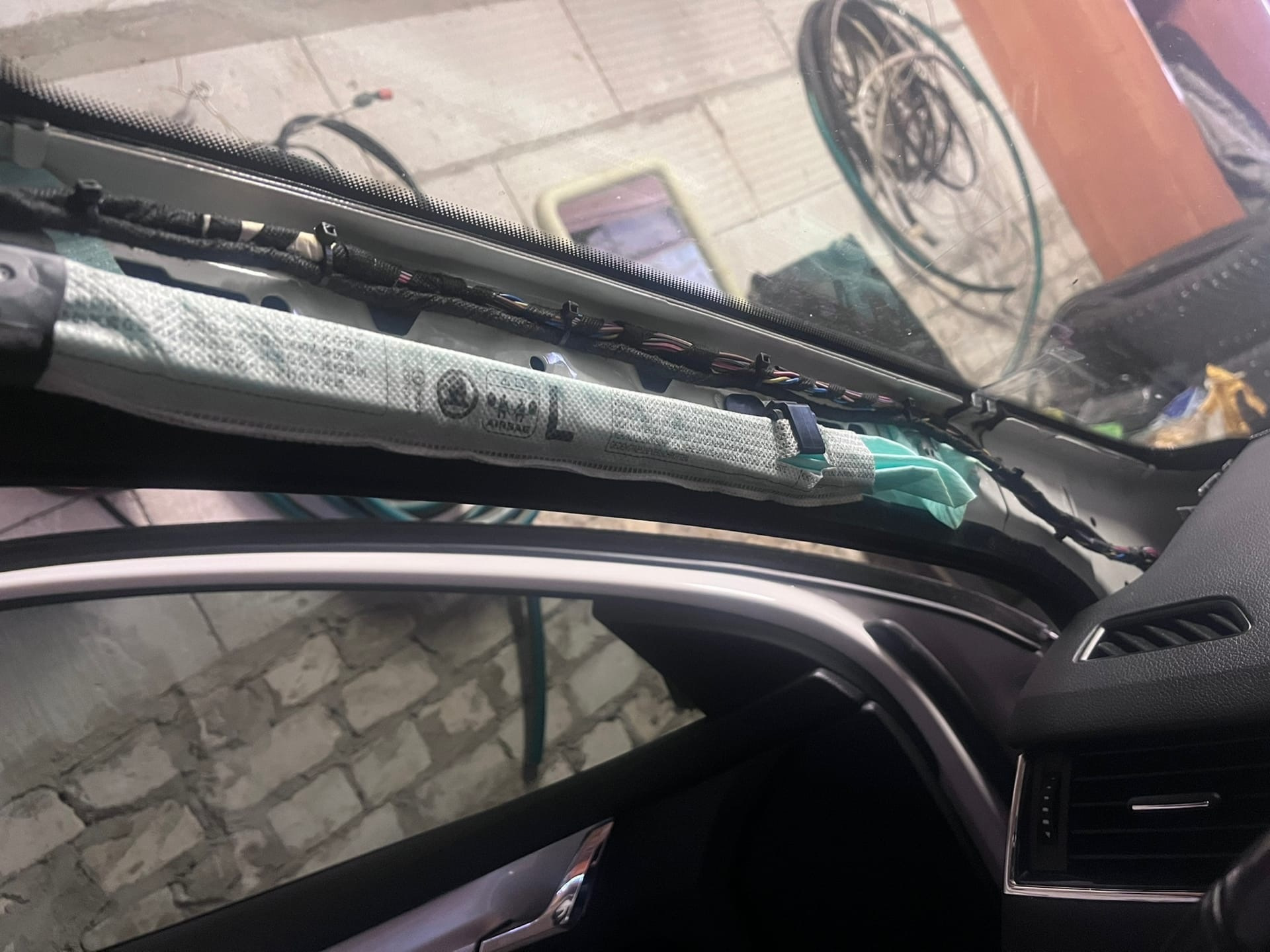 #4 — Установка Регистратора 70mai A400 — Skoda Octavia A7 Mk3, 0,5 л ...
