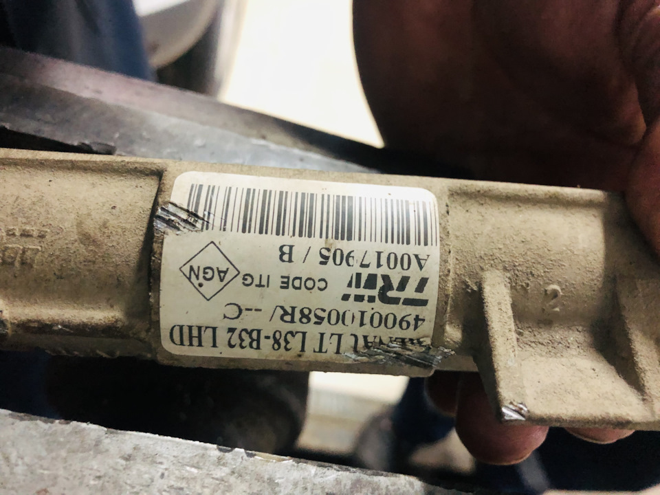 Рулевая рейка и её попытка ремонта — Renault Megane III, 2 л, 2012 года ...