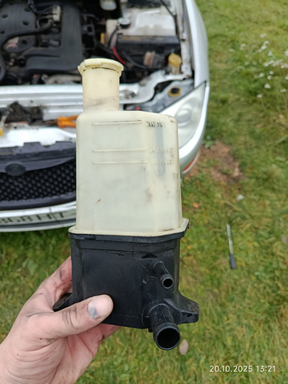 Отмыл снаружи — Chrysler 300M