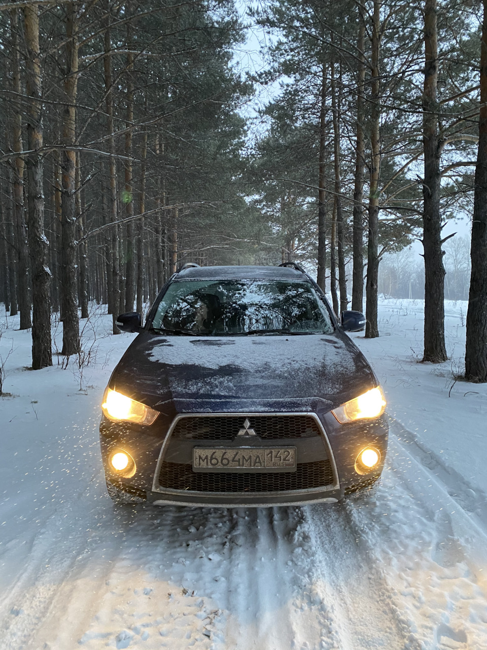 Да будет Свет! Ставим диоды вместо галогенок. — Mitsubishi Outlander XL,  2,4 л, 2011 года | тюнинг | DRIVE2