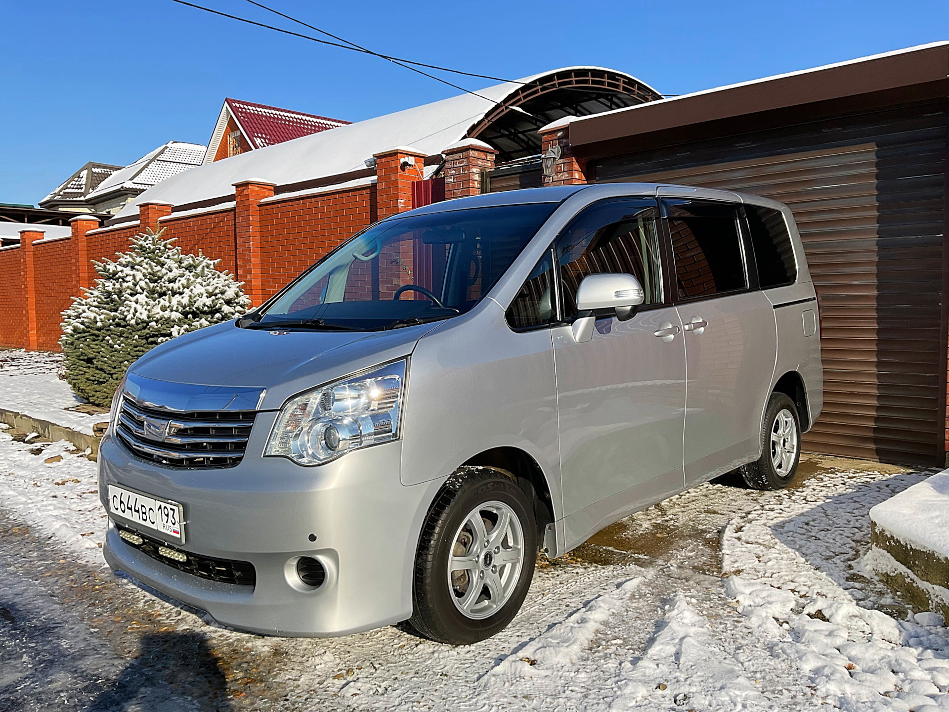 Отзывы ноах. Отзывы ноах. Отзывы ноах. Toyota noah 2006. Тойота ноах отзывы владельцев.