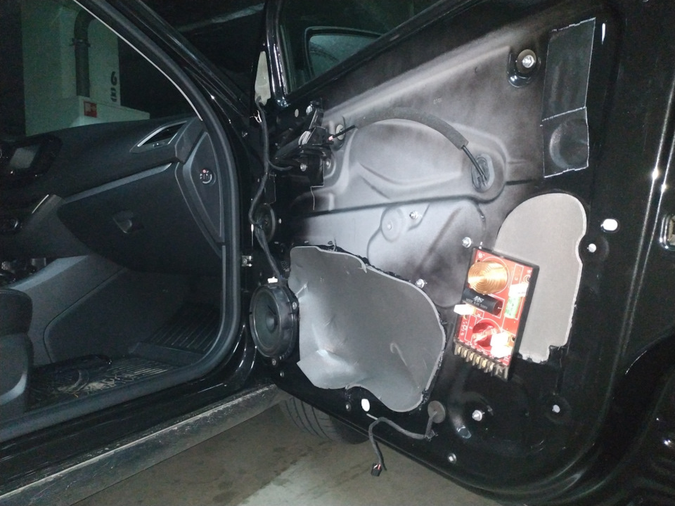 можно ли подключить твитеры без мидов через кроссовер? — Lada Vesta SW ...