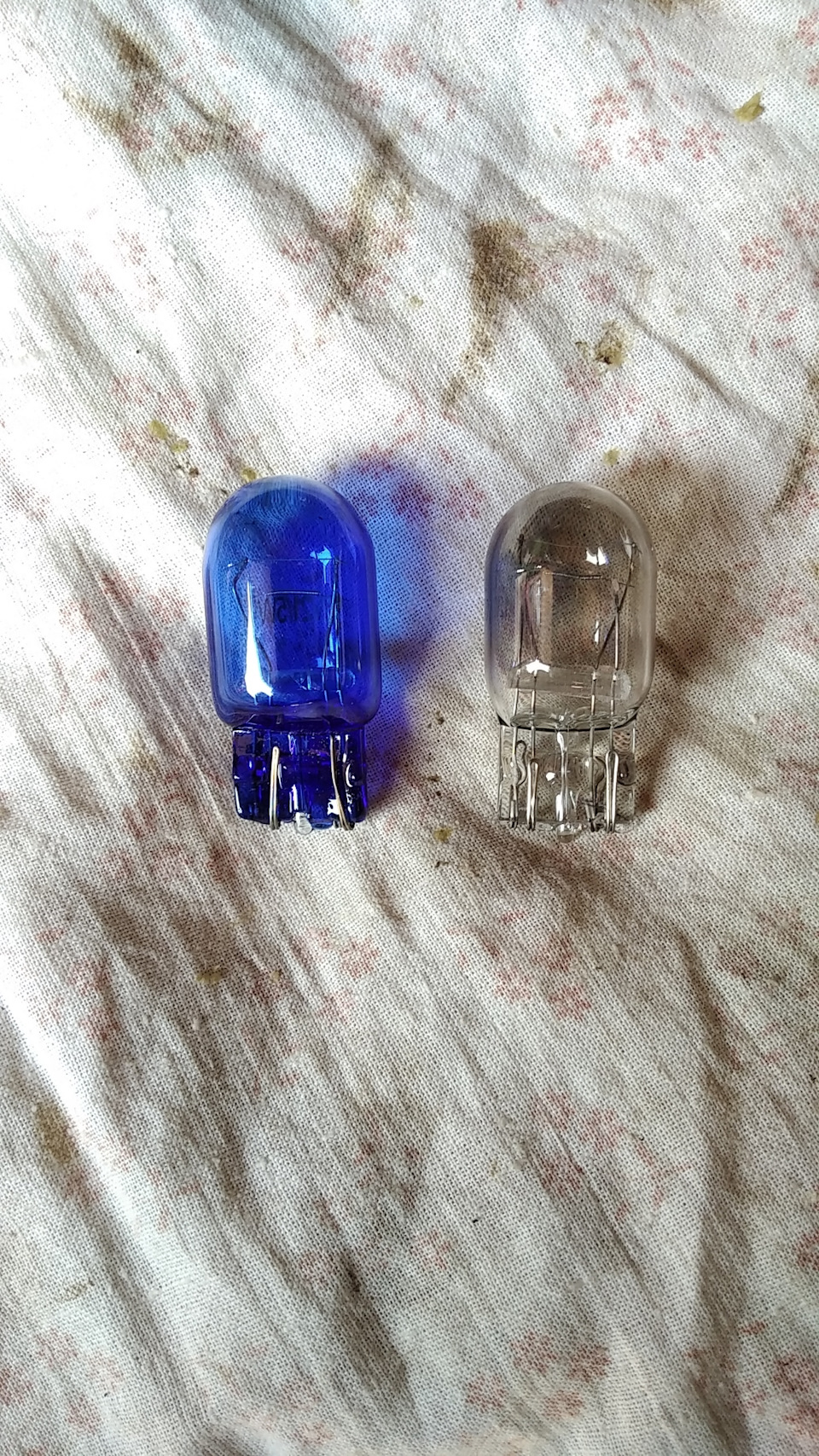 Замена масла и лампочек ходовых огней. — Lada Калина 2 хэтчбек, 1,6 л ...