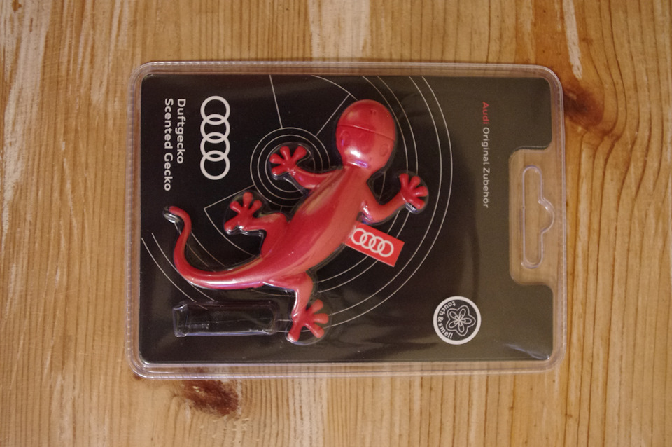 Вонючка в машину — Audi A6 Avant (C6), 2,7 л, 2006 года | аксессуары ...