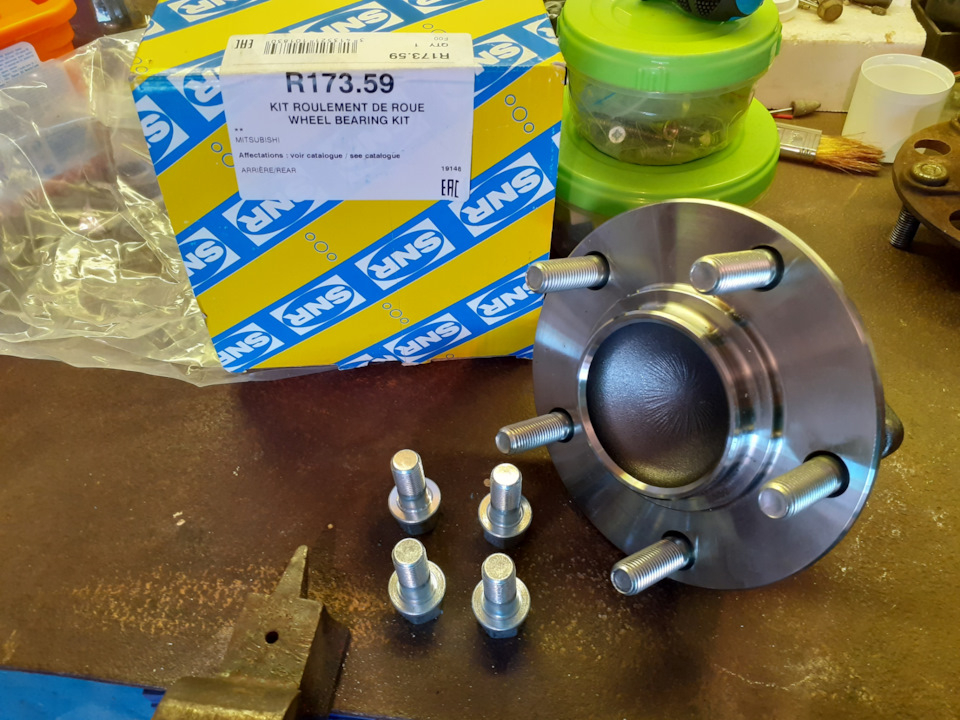 Замена заднего ступичного на NTN-SNR R173.59 — Mitsubishi Lancer X, 1,5 ...