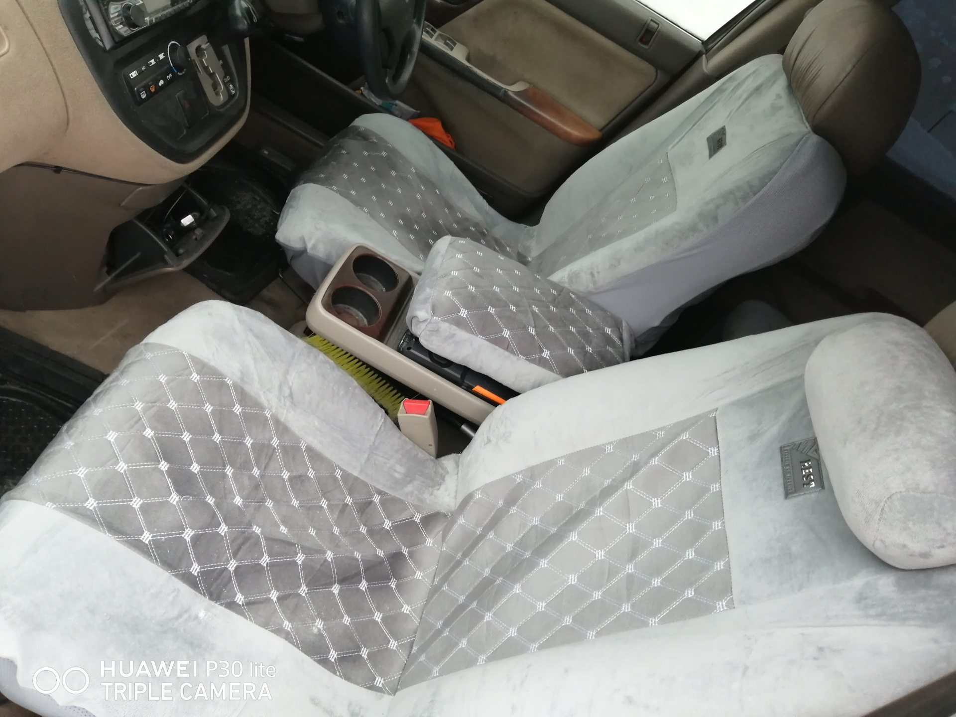 Купить Сиденья Хонда Стрим