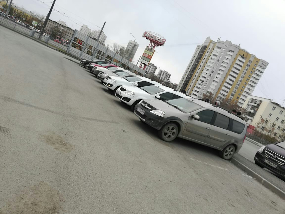 Встреча Ларгус клуба Екатеринбург — Lada Largus Cross, 1,6 л, 2016 года ...