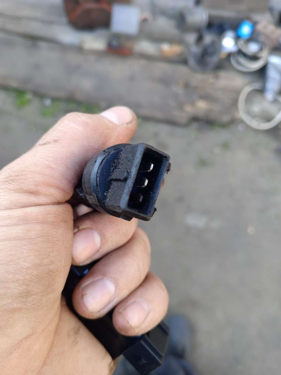 И заболевший зуб — Lada 2120 Надежда