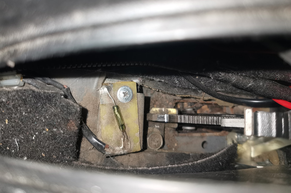 Как я избавился от проблемы с выключателем ручника на шевроле ниве ...