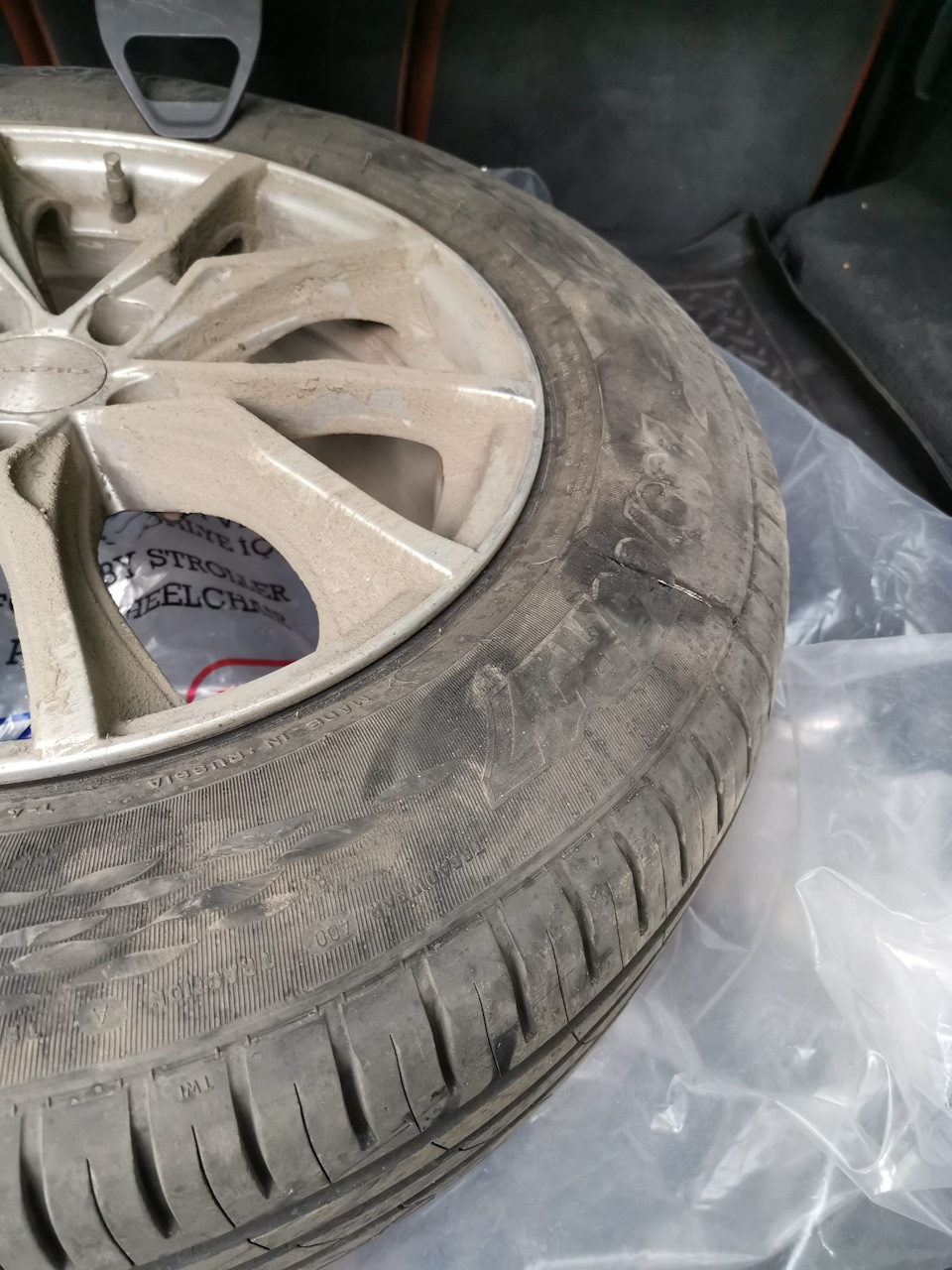 Боковой порез шины — Volvo XC90 (1G), 2,5 л, 2010 года | поломка | DRIVE2