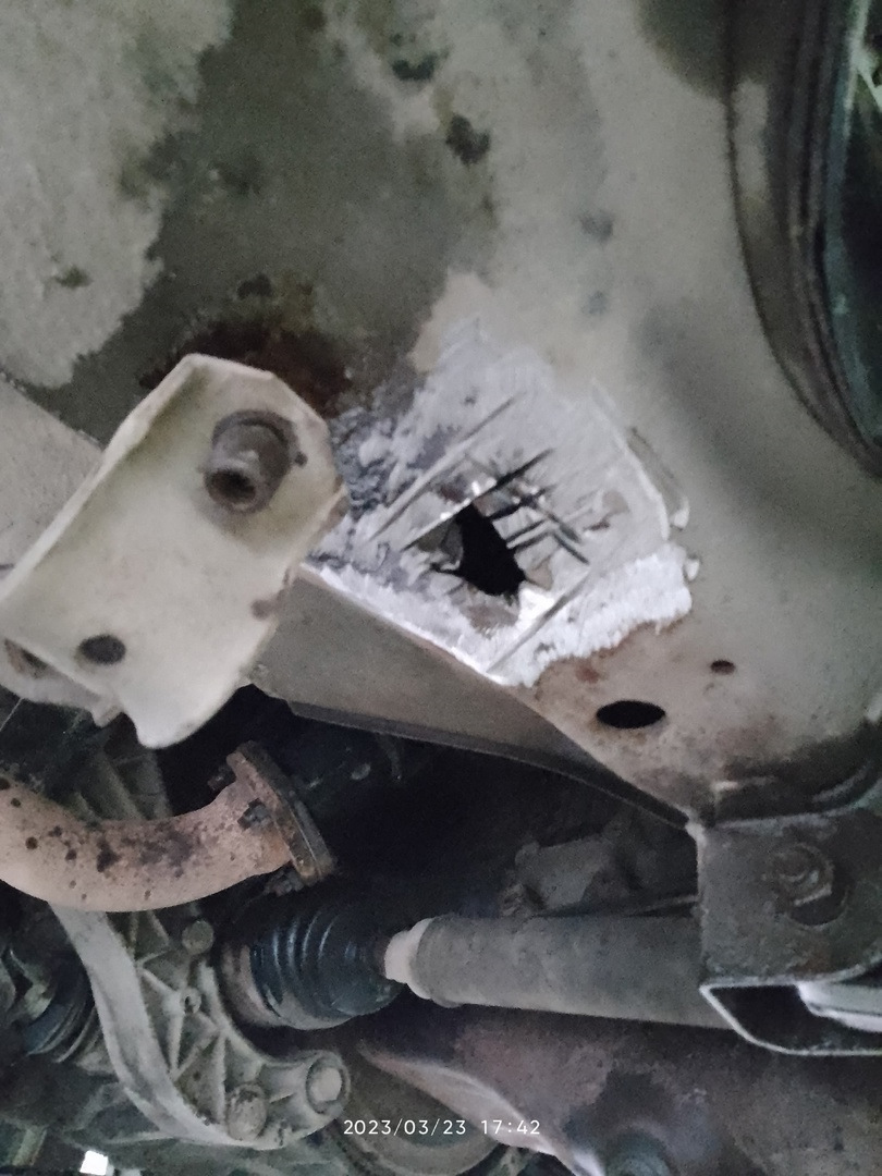 Стабилизатор Гранта Спорт против Калины 1 — Lada Калина хэтчбек, 1,4 л ...