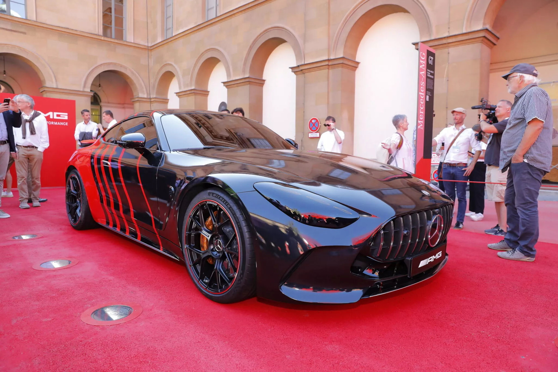 Mercedes Benz AMG gt Concept