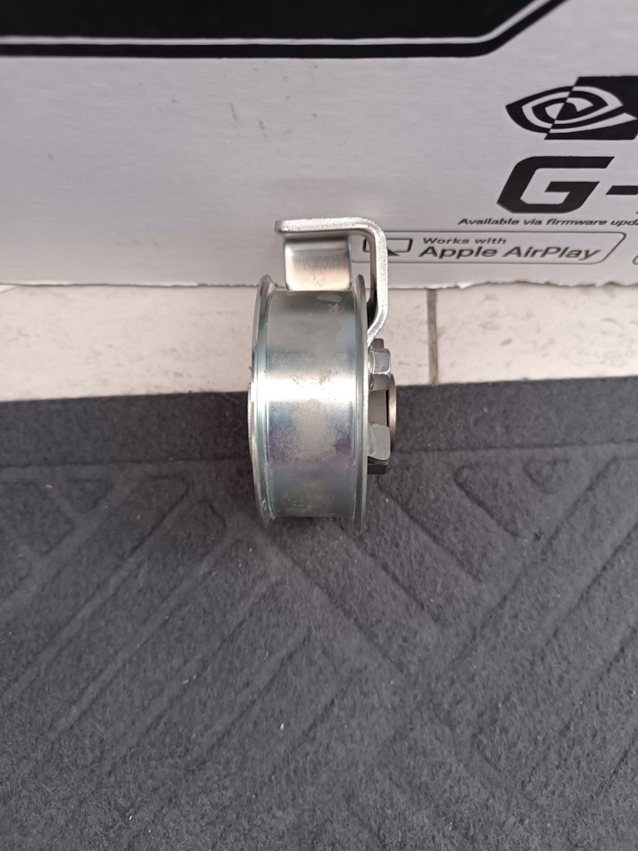 Натяжной ролик ремня ГРМ Audi, VW 1.8T на Audi A4 (B5), Audi A4 (B6 ...