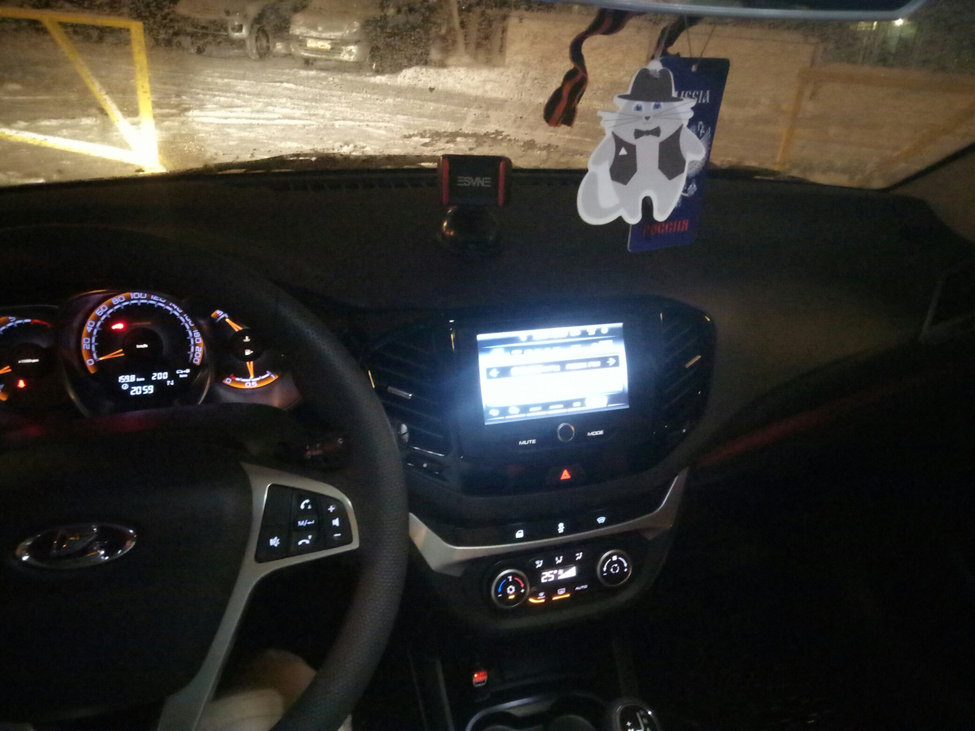 Электрообогрев лобового стекла — Lada Vesta SW Cross, 1,8 л, 2018 года ...