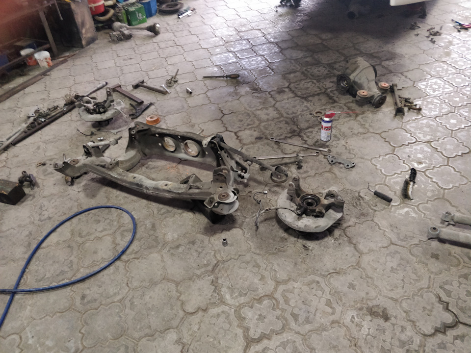 Фото в бортжурнале Toyota Chaser (100)