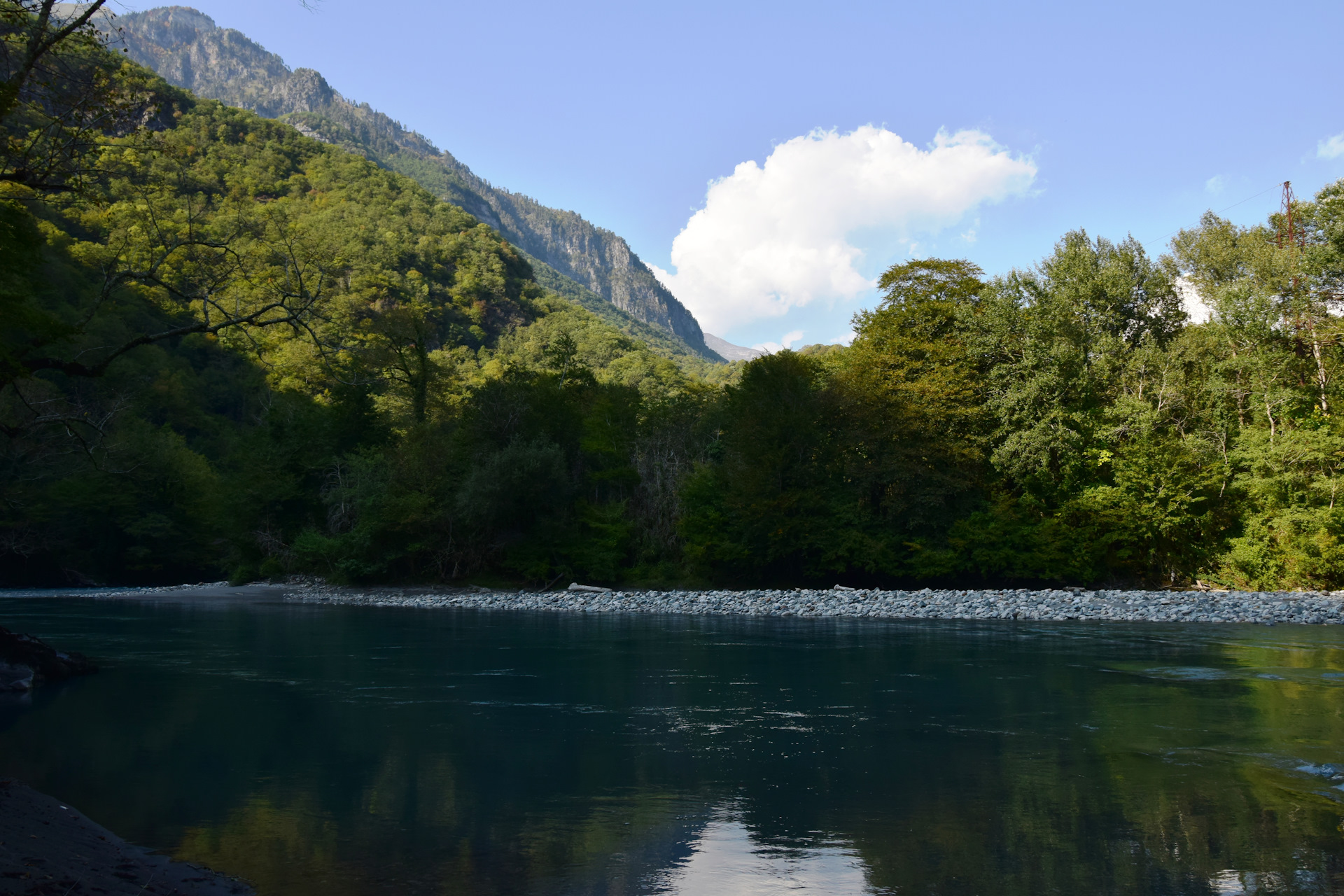 Апста река в Абхазии