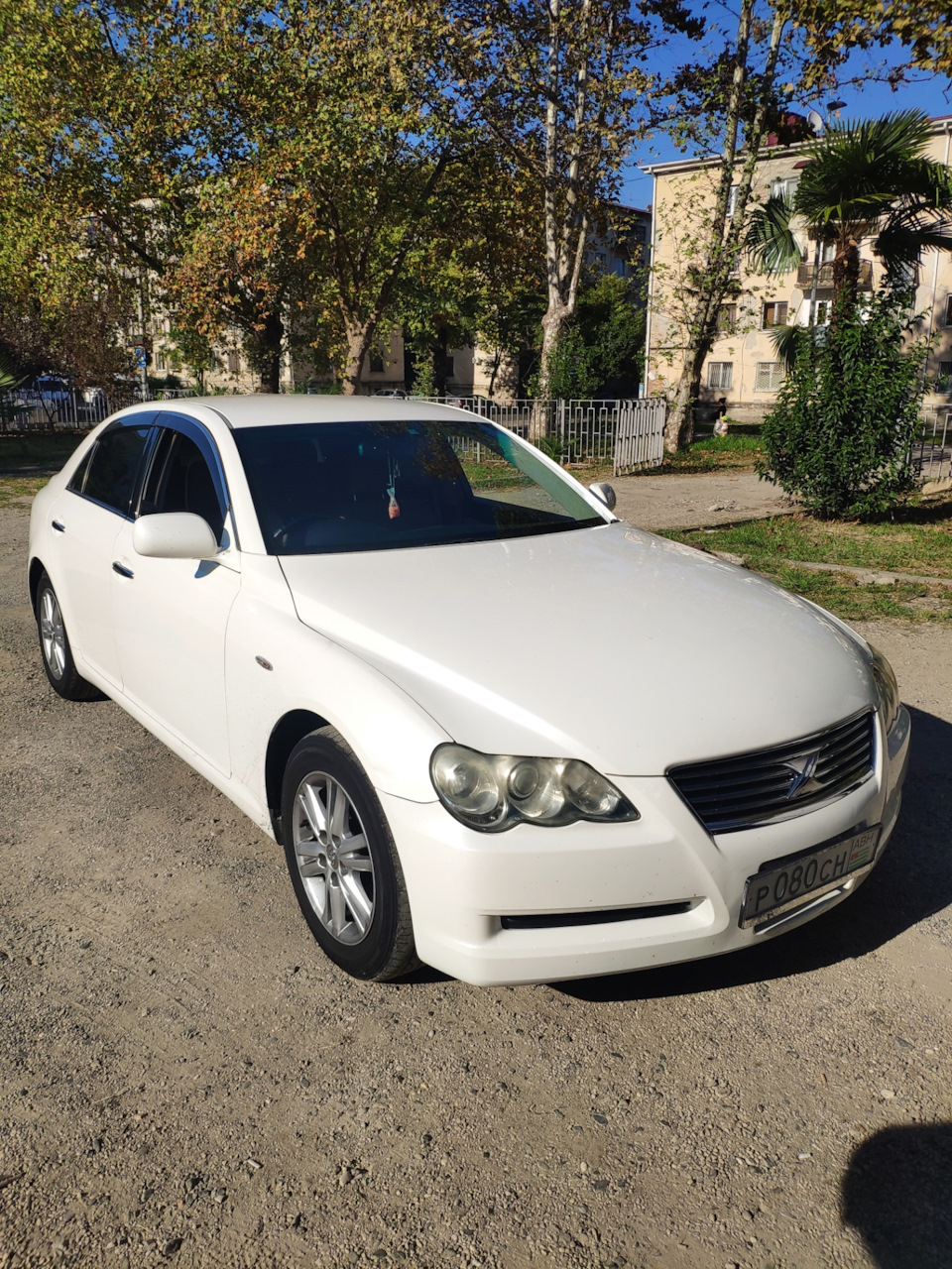 Полировка и бронь оптики в дымчатый полиуретан — Toyota Mark X (GRX120),  2,5 л, 2005 года | стайлинг | DRIVE2