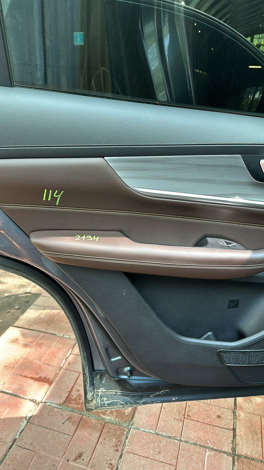 Треснула «кожа» на водительском сиденье — Chery Tiggo 8 Pro, 1,6 л ...