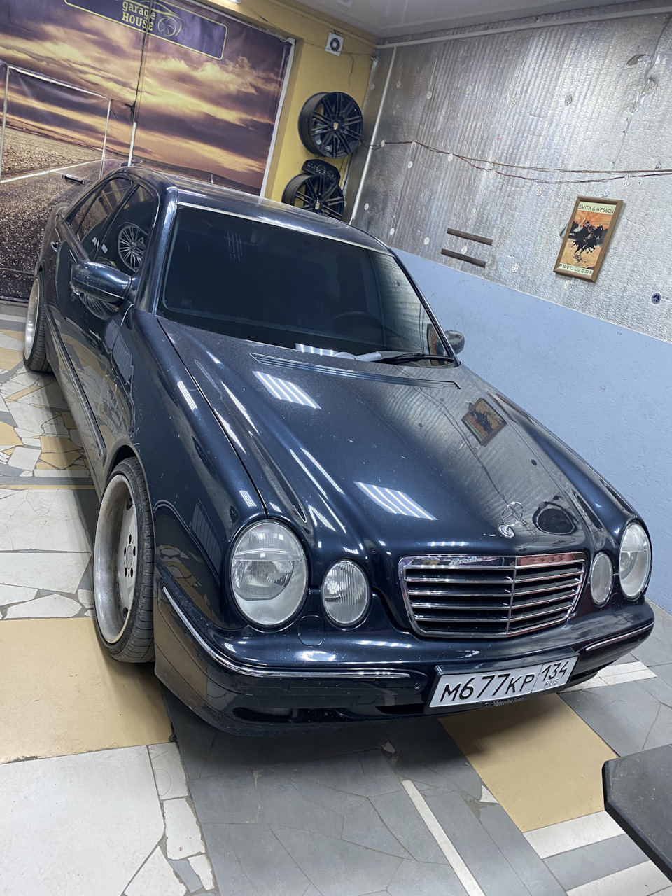 Затонировал — Mercedes-Benz E-class (W210), 2,8 л, 2000 года | своими  руками | DRIVE2