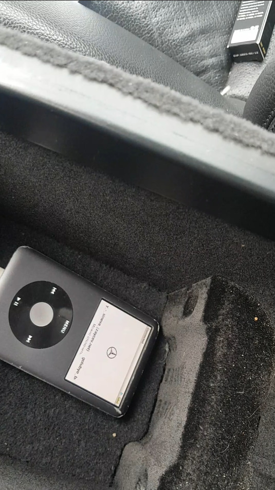 Ipod что это такое в автомобиле