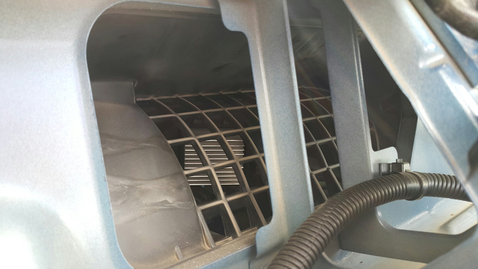 Фото в бортжурнале Lada Vesta SW (1G)