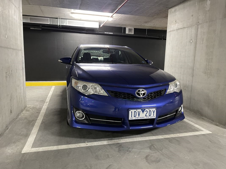 машина батарейка тойота