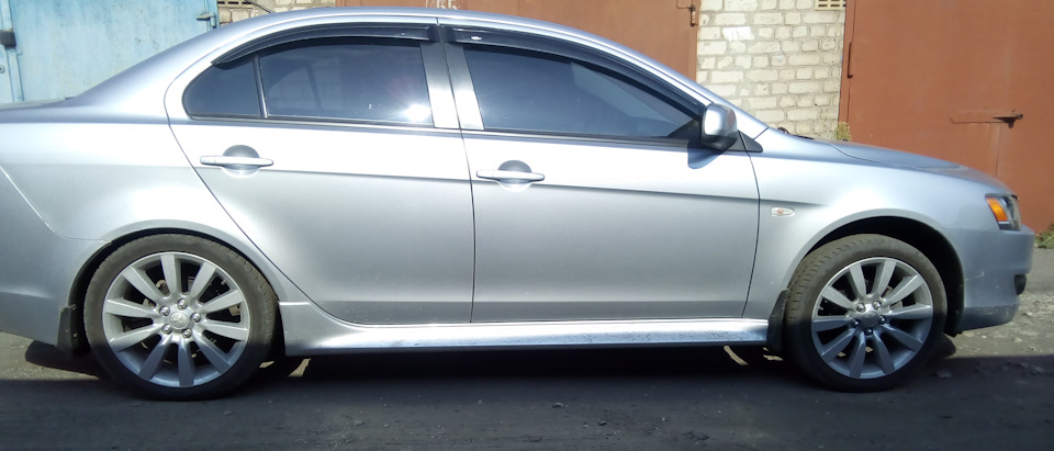 Приподнял зад или пружины Kayaba с типоразмером ASX 4WD. — Mitsubishi ...