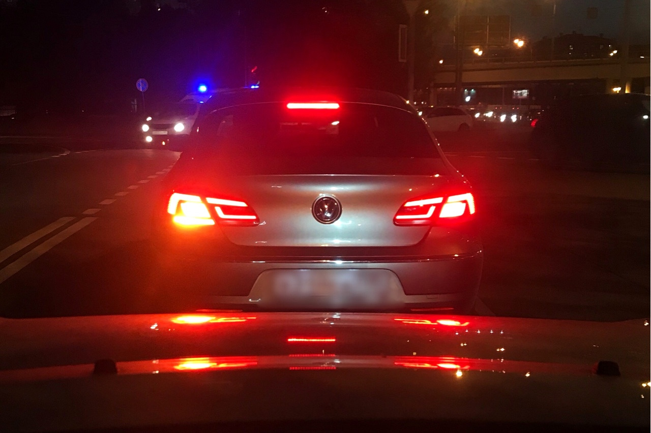volkswagen-passat-cc-1-8-2012