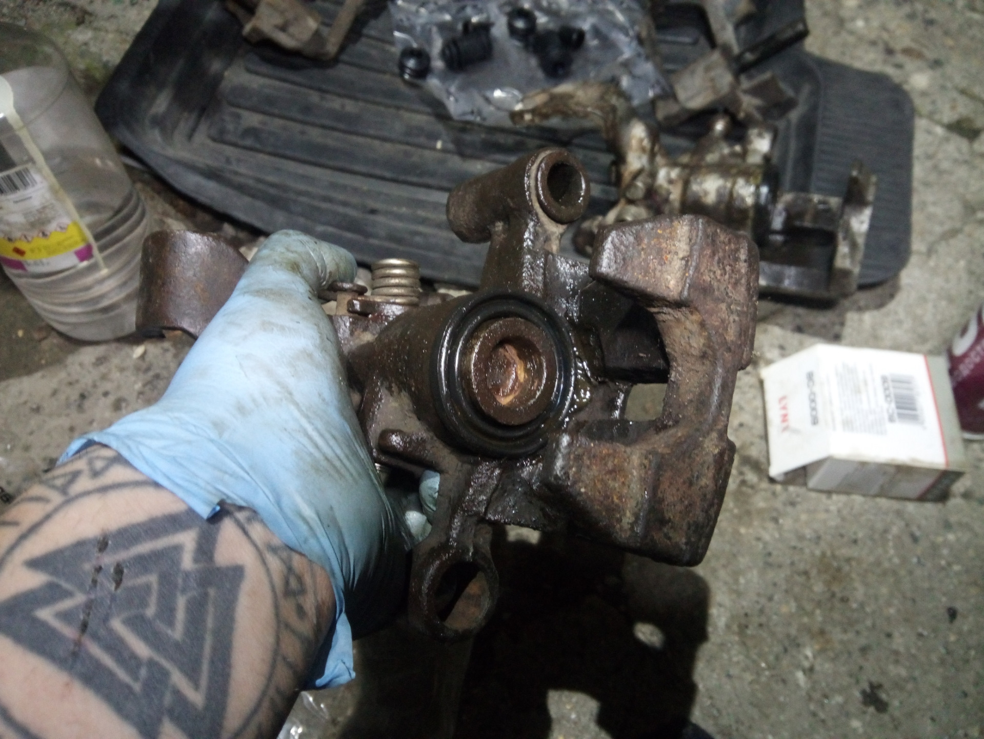 Переборка задних суппортов мазда 626ge — Mazda 626 IV (GE), 1,8 л, 1996 ...
