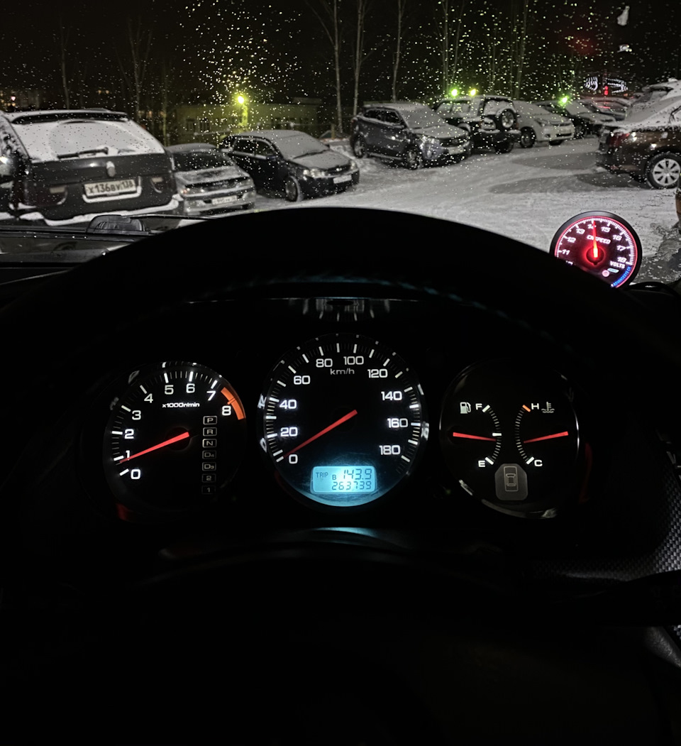 Держит обороты 2000 на нейтралке мкпп — Honda Accord (6G), 2 л., 1997 ...