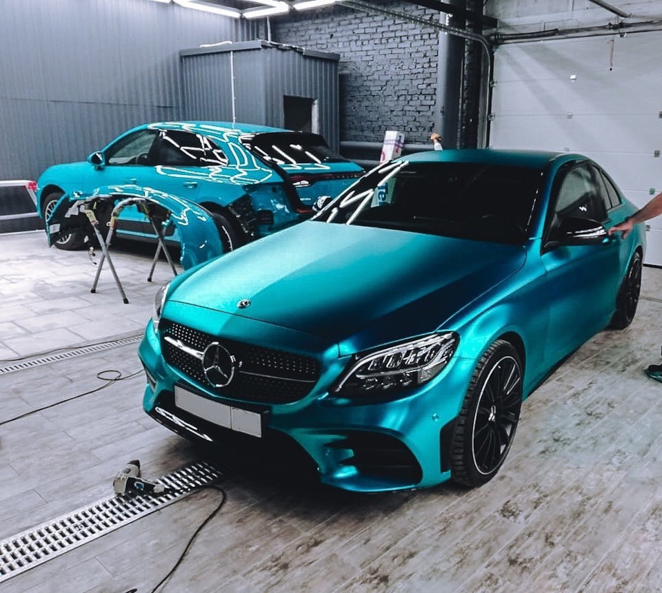 Mercedes Benz хамелеон