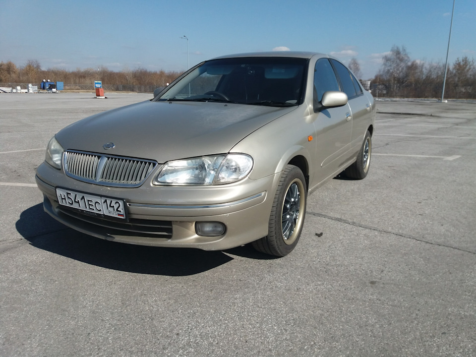 Наклейка на руль — Volvo XC70 III, 3,2 л, 2008 года | аксессуары | DRIVE2