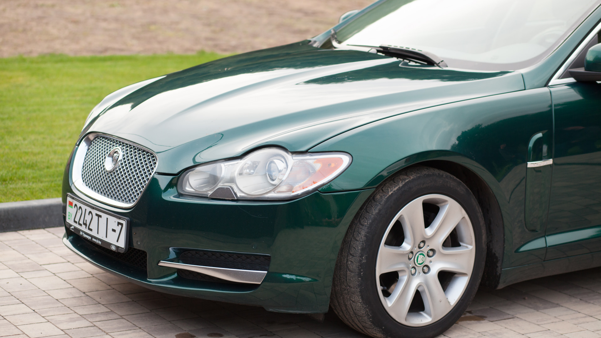 Jaguar XF (1G) 3.0 бензиновый 2008 | British Racing Green на DRIVE2