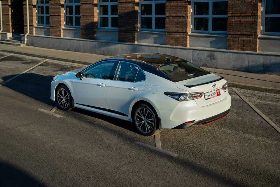 toyota camry белая с черной крышей. Смотреть фото toyota camry белая с черной крышей. Смотреть картинку toyota camry белая с черной крышей. Картинка про toyota camry белая с черной крышей. Фото toyota camry белая с черной крышей