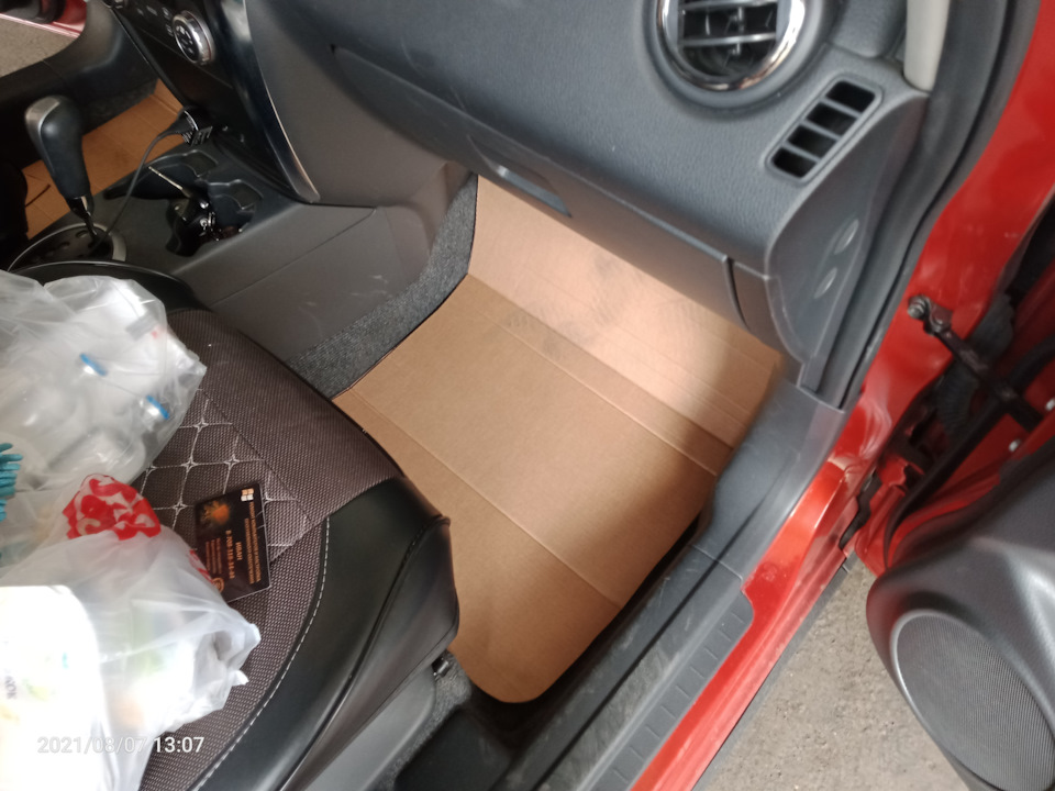 Новые полики в машину супруге на день рождения — Suzuki SX4 (1G), 1,6 л ...