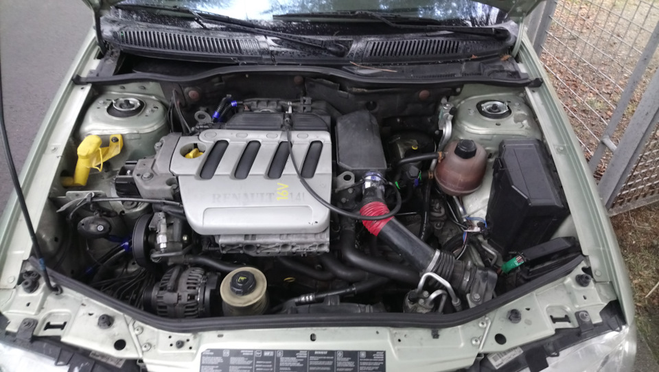 Глохнет (Не держит обороты) — Renault Megane I, 1,4 л, 2001 года ...