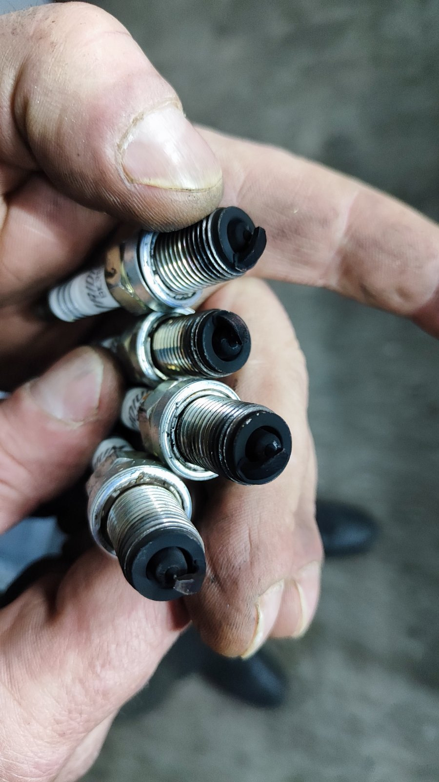 Заливает бензином, пропуски зажигания . — Audi A5 (1G), 2 л, 2012 года ...