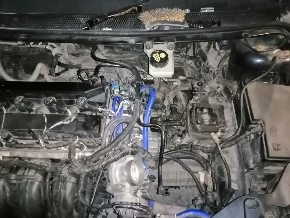 #53 Замена тросов МКПП — Ford Focus Hatchback II, 2 л, 2007 года ...