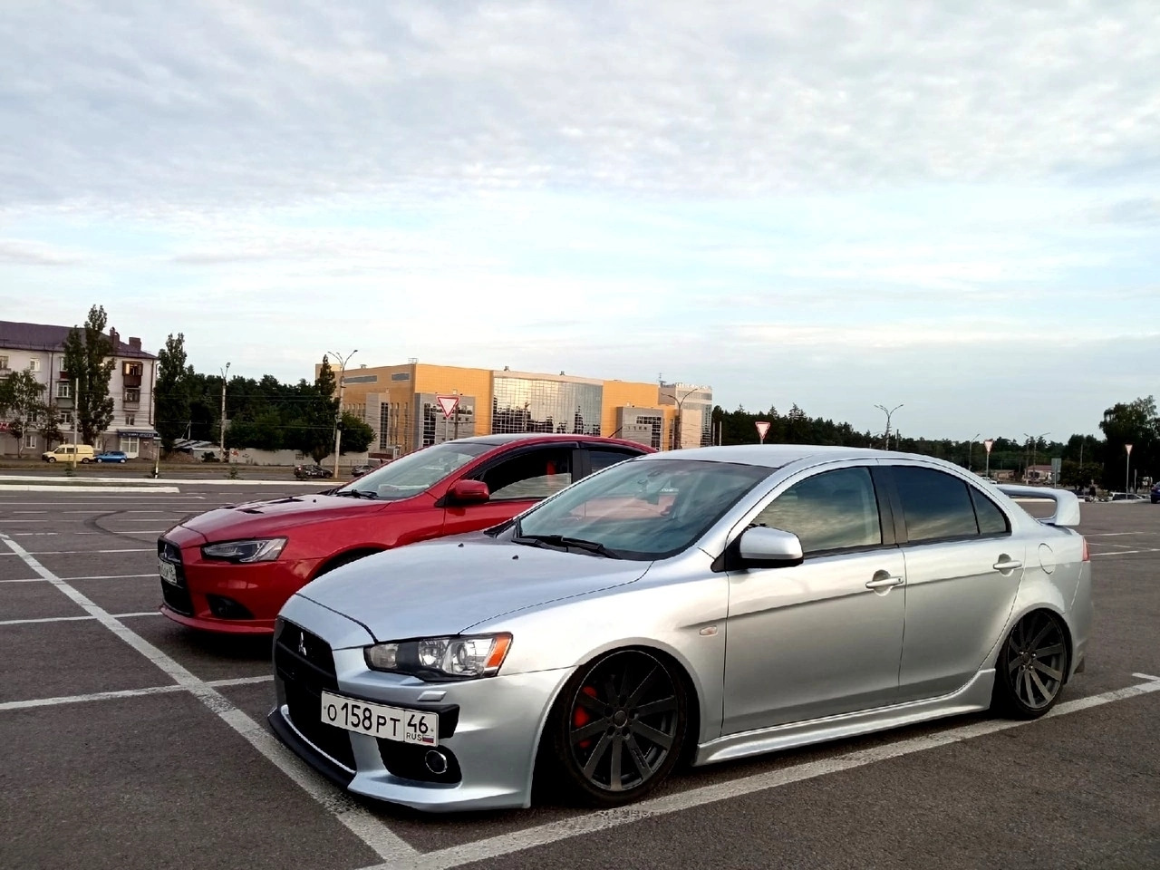 ? В поисках разбитых фонарей Audi style — Mitsubishi Lancer X, 2,4 л