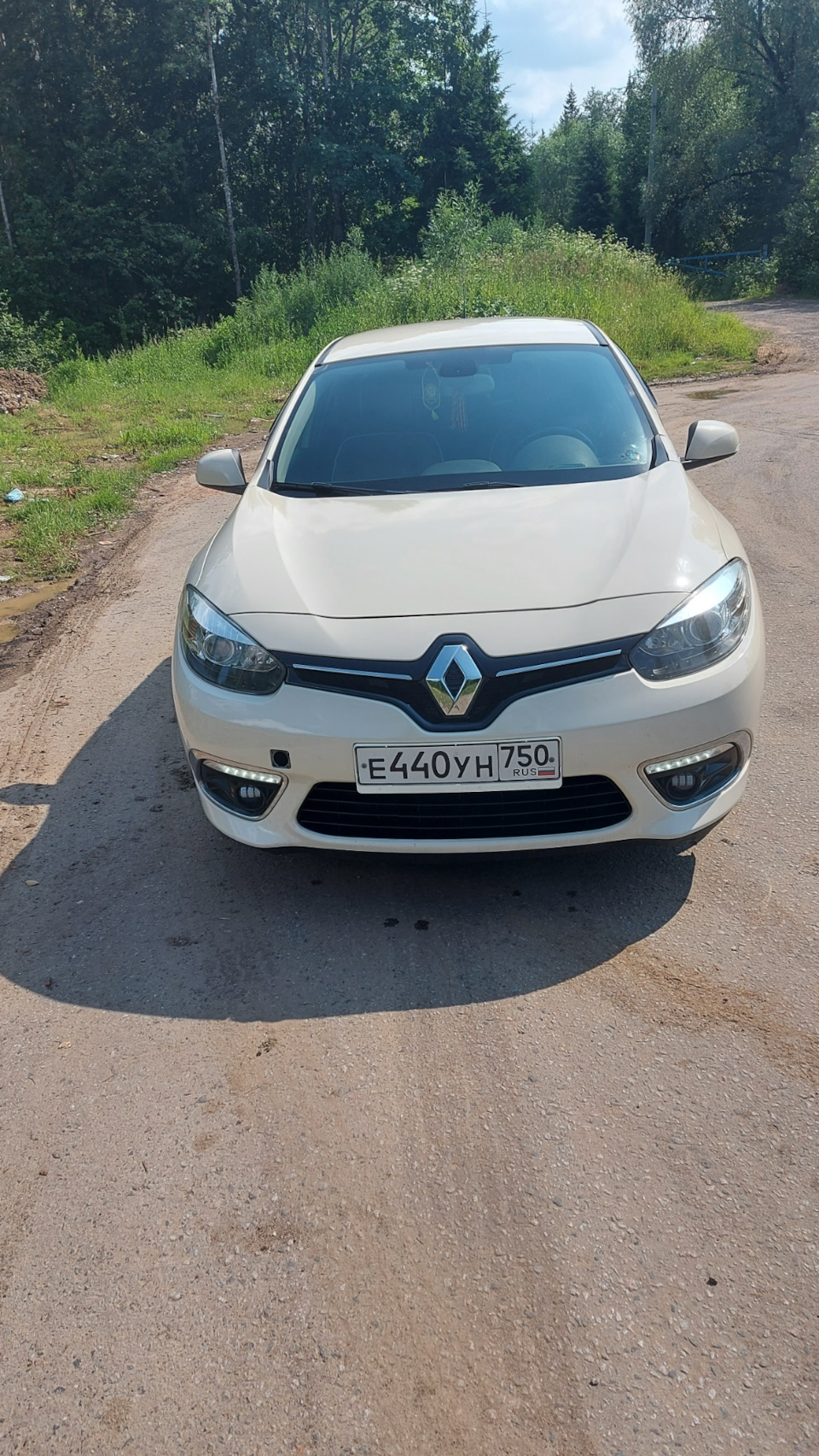 Продажа — Renault Fluence, 1,6 л, 2013 года | продажа машины | DRIVE2